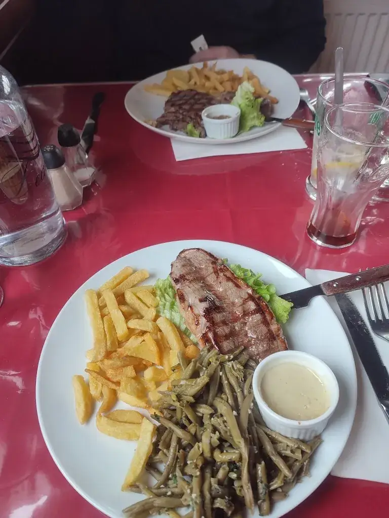 Restaurant Brémontier_Labouheyre_slider_image_2