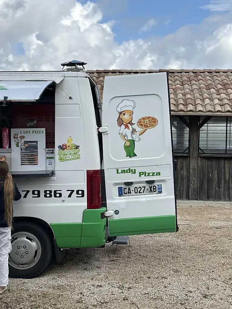 Lady Pizza_Labouheyre_slider_image_2