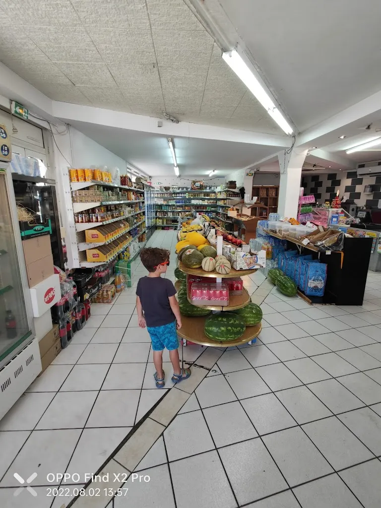 Boucherie Belayachi restaurant in Labouheyre