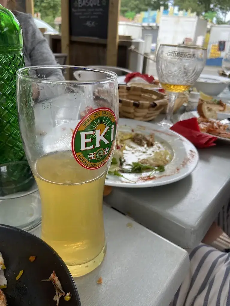 Johana Sepúlveda_Pub La Mer_Labenne_review