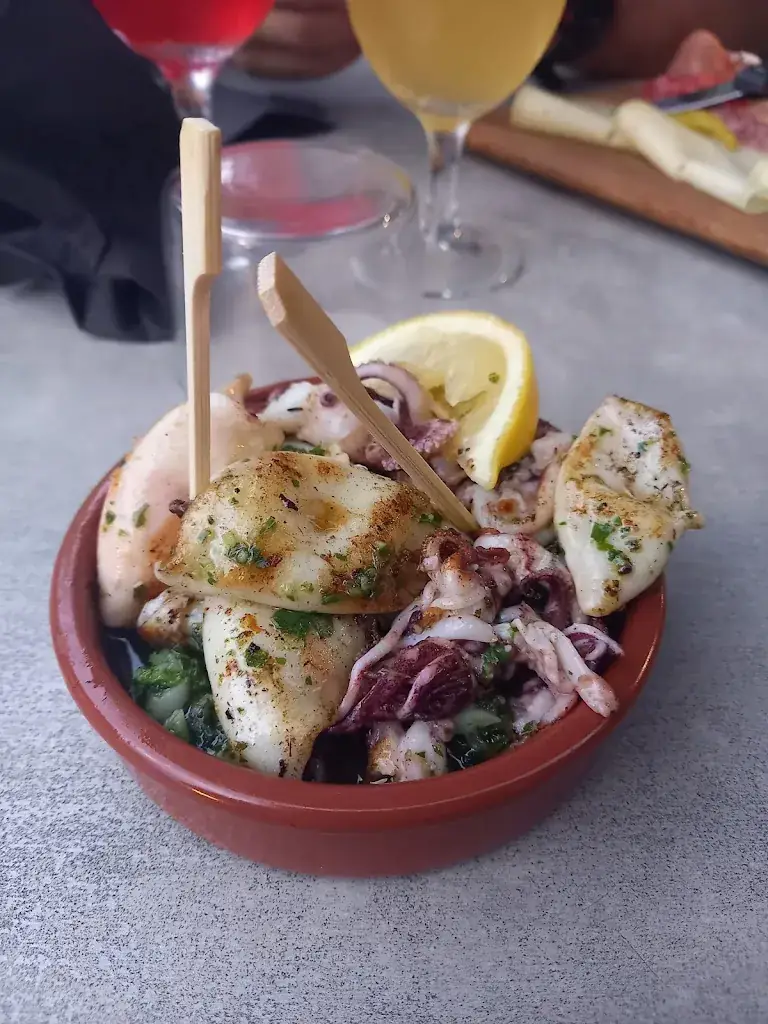 marianne berg_Pub La Mer_Labenne_review