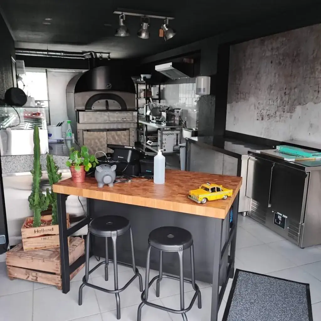 Station 810 Labenne restaurant in Labenne