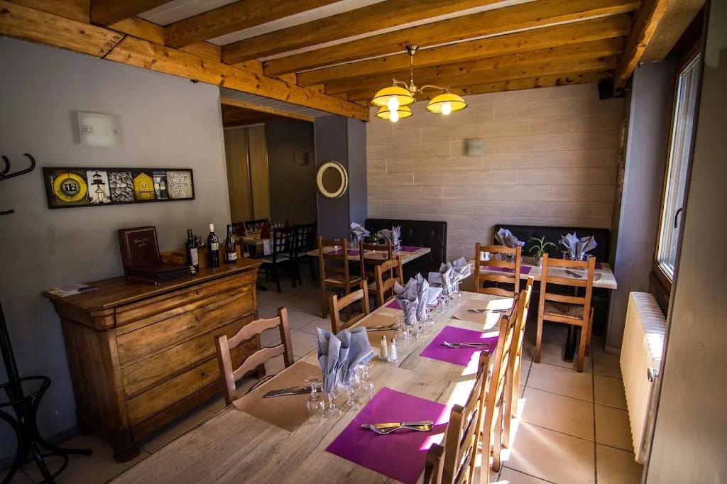 Chez Ghislaine restaurant in Mure