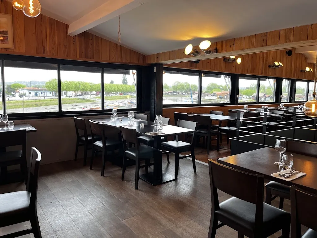 Restaurant du Port restaurant in Teste-de-Buch