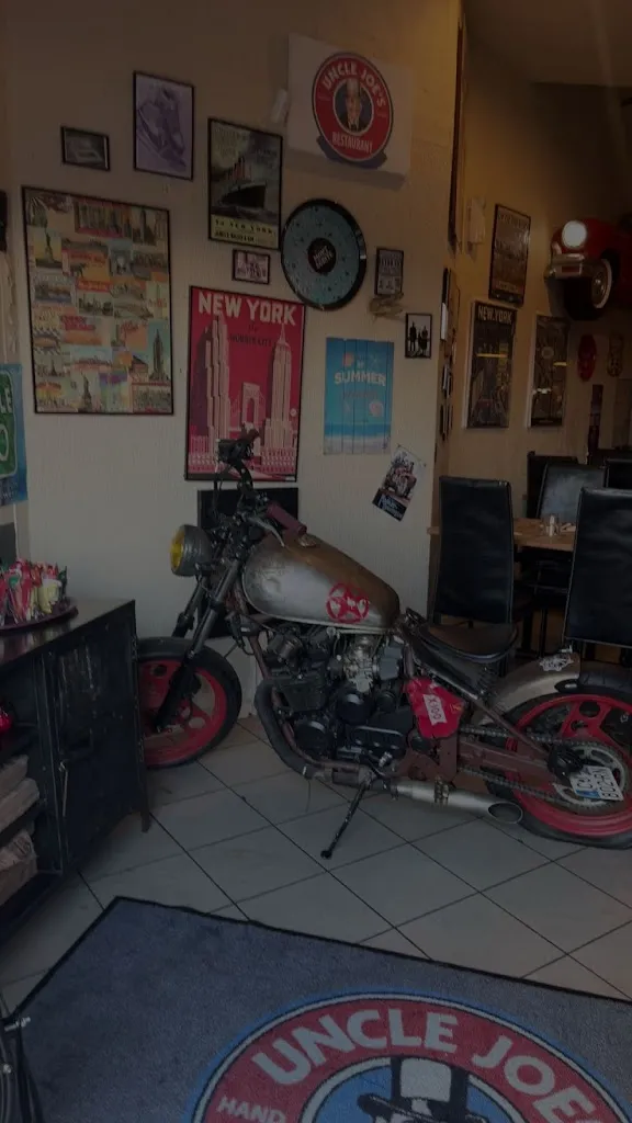 Cindy Bour_Uncle Joe's_Mure_review