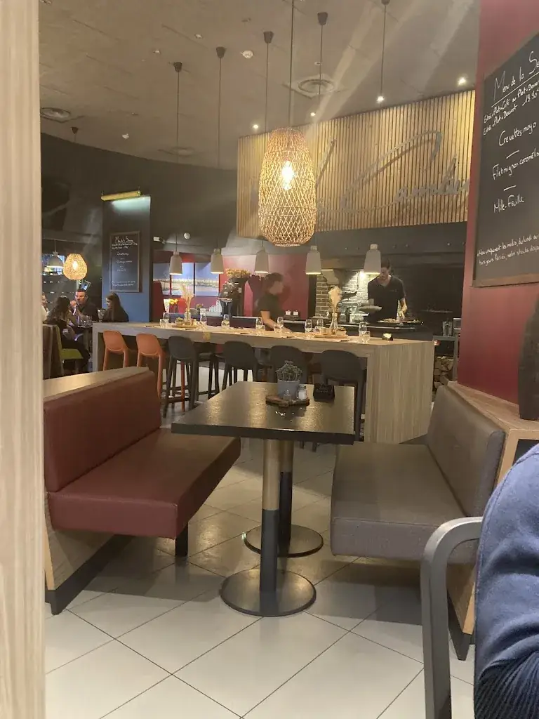 Marie-Pierre Carbonell_La Cambuse_Teste-de-Buch_review