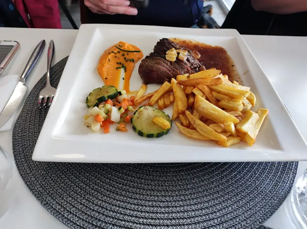 Menu_La Mise En Bouche_Teste-de-Buch_image_4