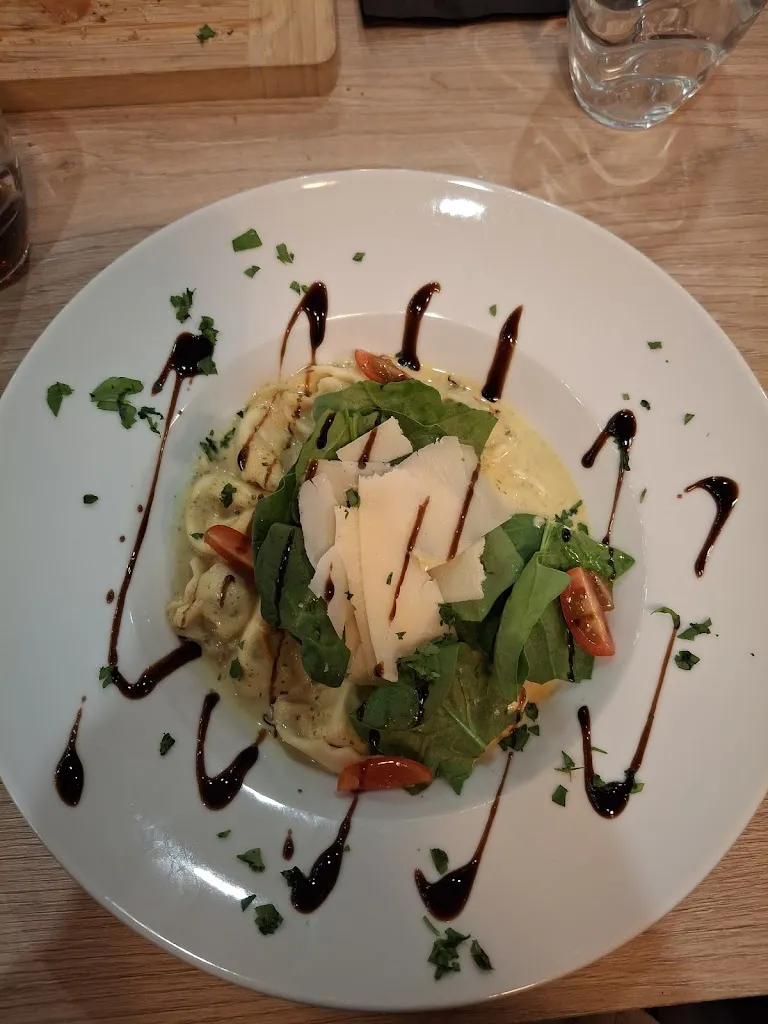 Maya Denniel_LA CASETTA_Teste-de-Buch_recensione