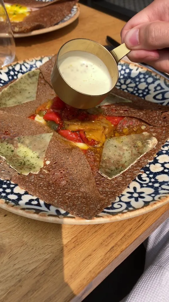 Pilotis_Teste-de-Buch_slider_image_2