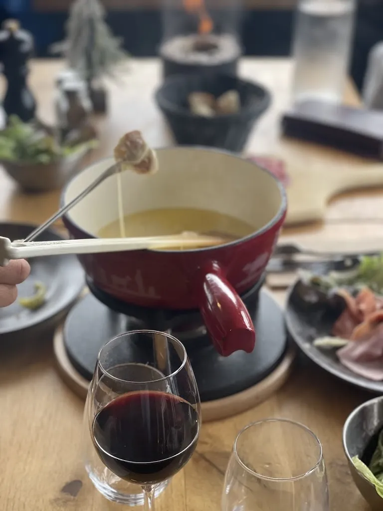 Pilotis_Teste-de-Buch_slider_image_3