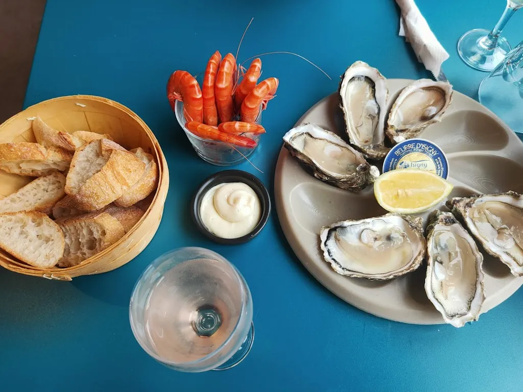 Caitlin Cockburn_Le testut_Teste-de-Buch_review