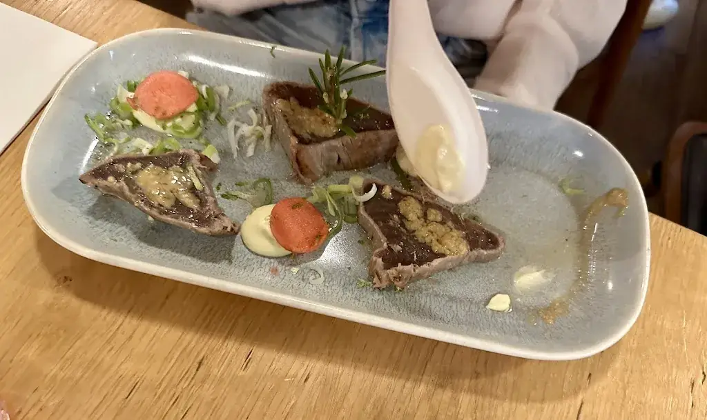 Krista Breaux_Chez Ingalls_Annecy_review