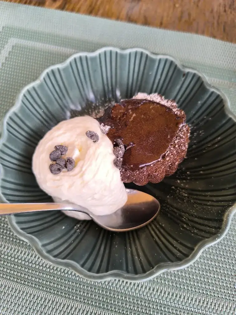 Ramona Mader_Tout va bien_Mure_review