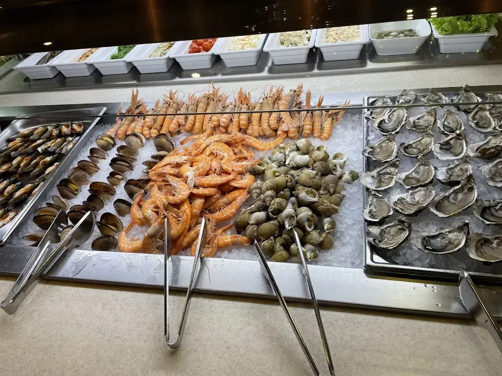 William Low_Taste & Wok - Restaurant Buffet Asiatique à La Teste De Buch_Teste-de-Buch_review