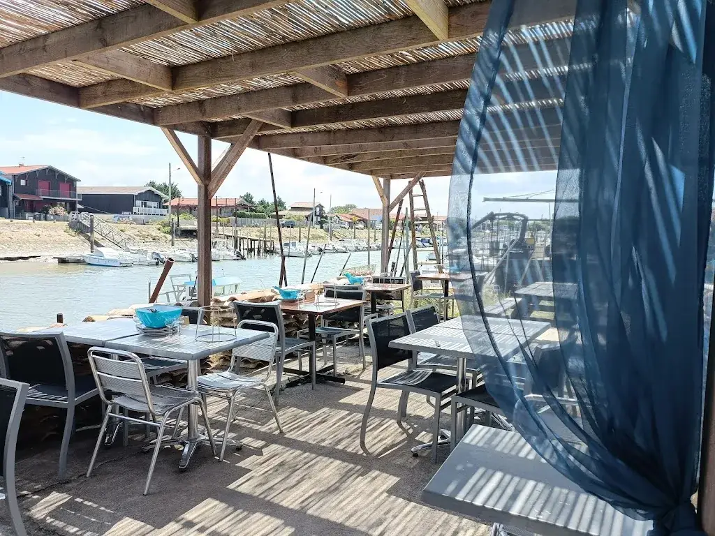 La Cabane Du Pirelon_Teste-de-Buch_slider_image_3