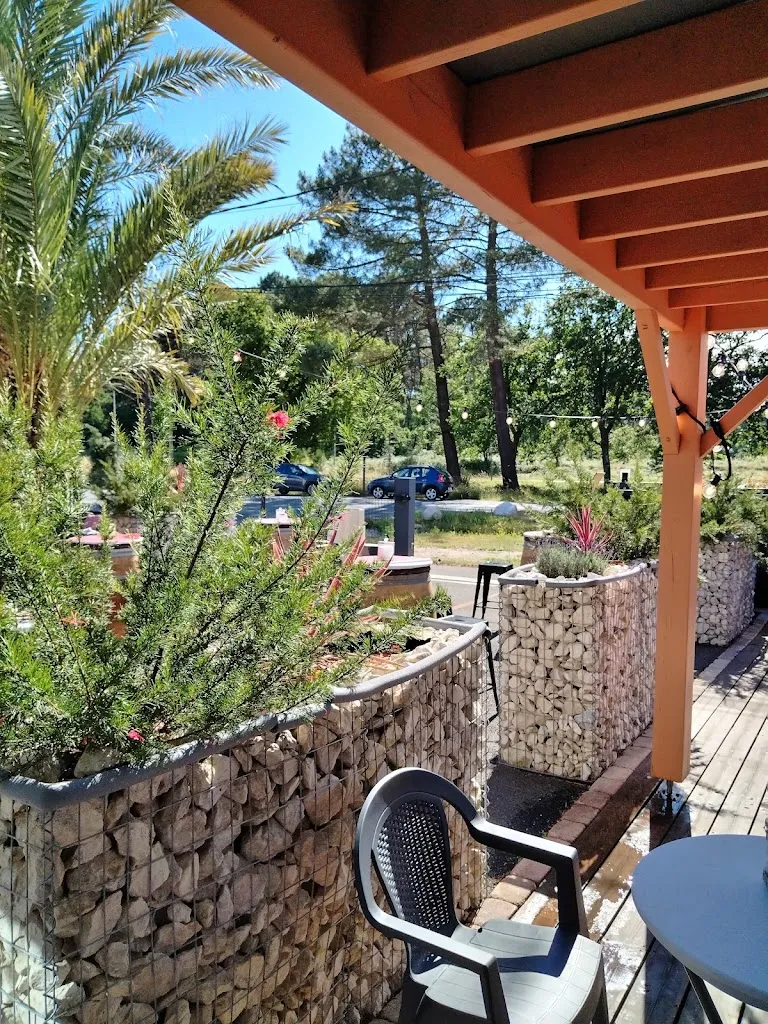 BODEGA EL SEVILLAN LA TESTE DE BUCH - BAR D AMBIANCE & RESTAURANT DE TAPAS- COCKTAIL-BIERE -VIN-ANIMATION_Teste-de-Buch_slider_image_1