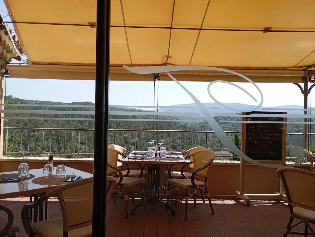 Restaurant Les Tilleuls_Lagorce_slider_image_2