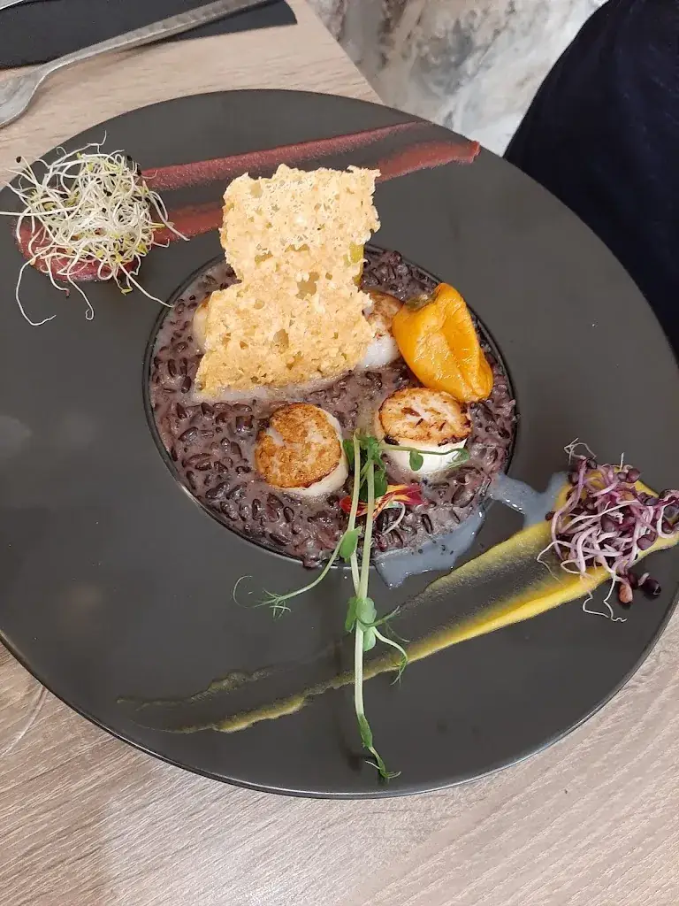 Allegra_Vallon-Pont-d'Arc_slider_image_3