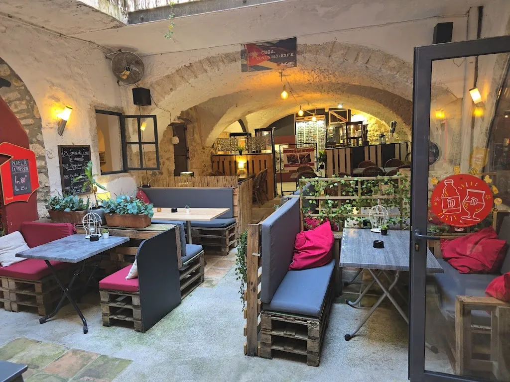 le Patio restaurant in Vallon-Pont-d'Arc