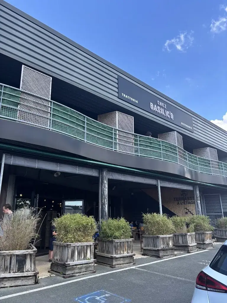 Laurene T_Chez Basilic O_Lagord_review