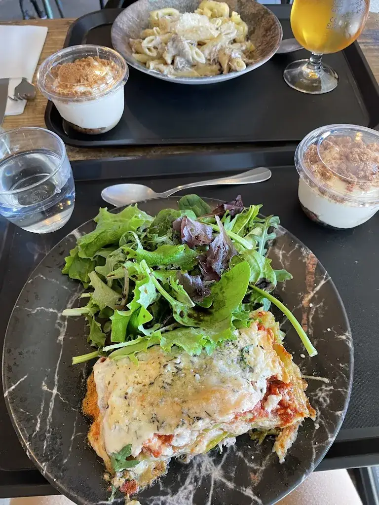 Charlotte Tamé_Chez Basilic O_Lagord_review