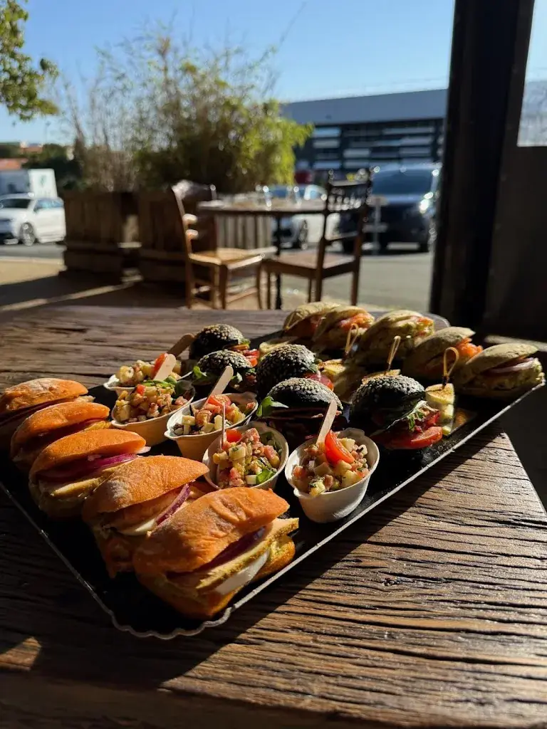 Chez Basilic O_Lagord_slider_image_3