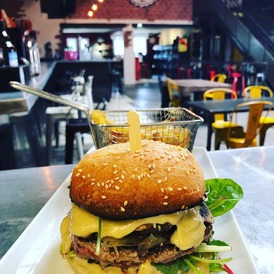 Les Spécialistes_Lagord_slider_image_3