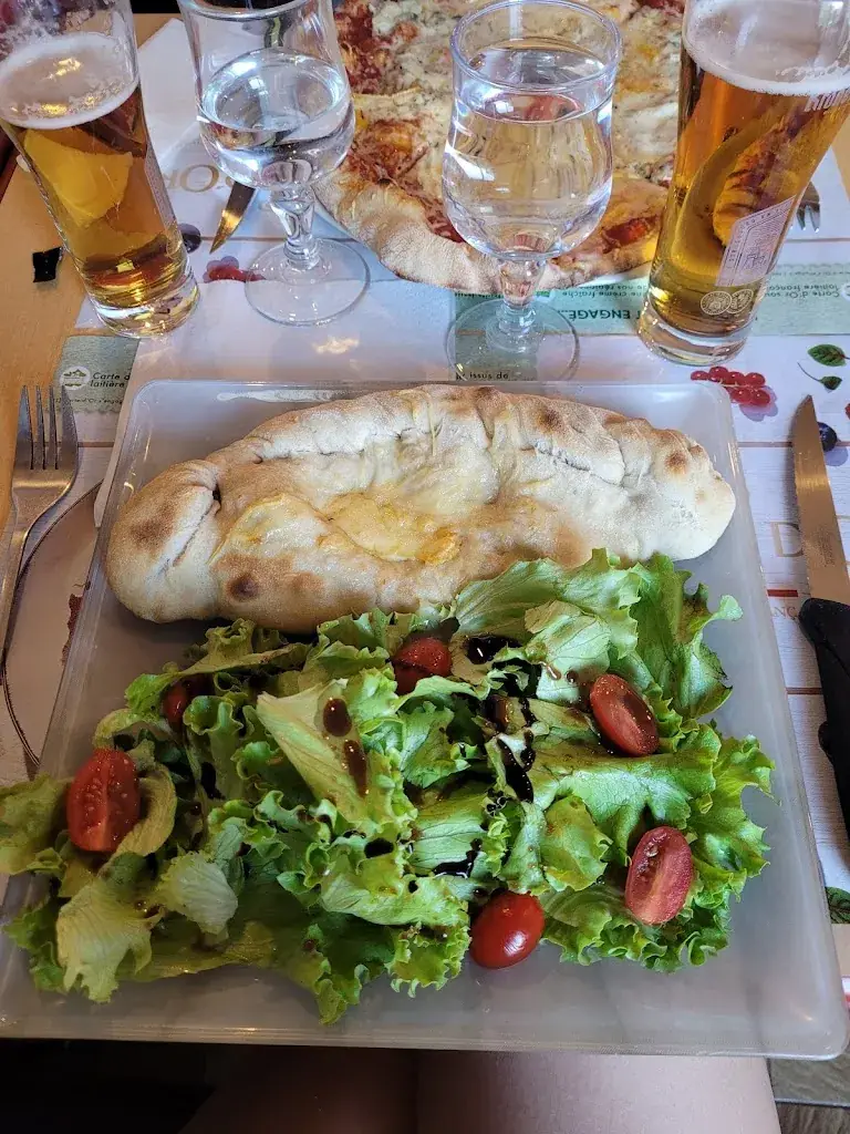 Menu_pizzéria della piazza_Mure_image_5