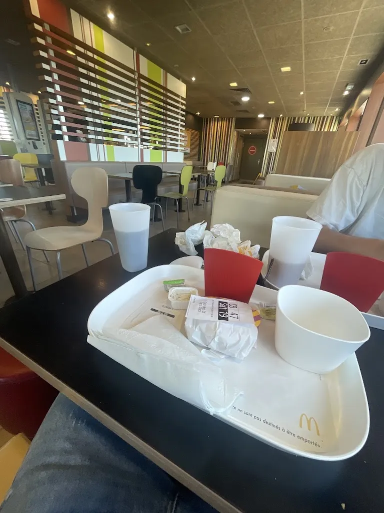 timothee alouani_McDonald's Lagord_Lagord_review