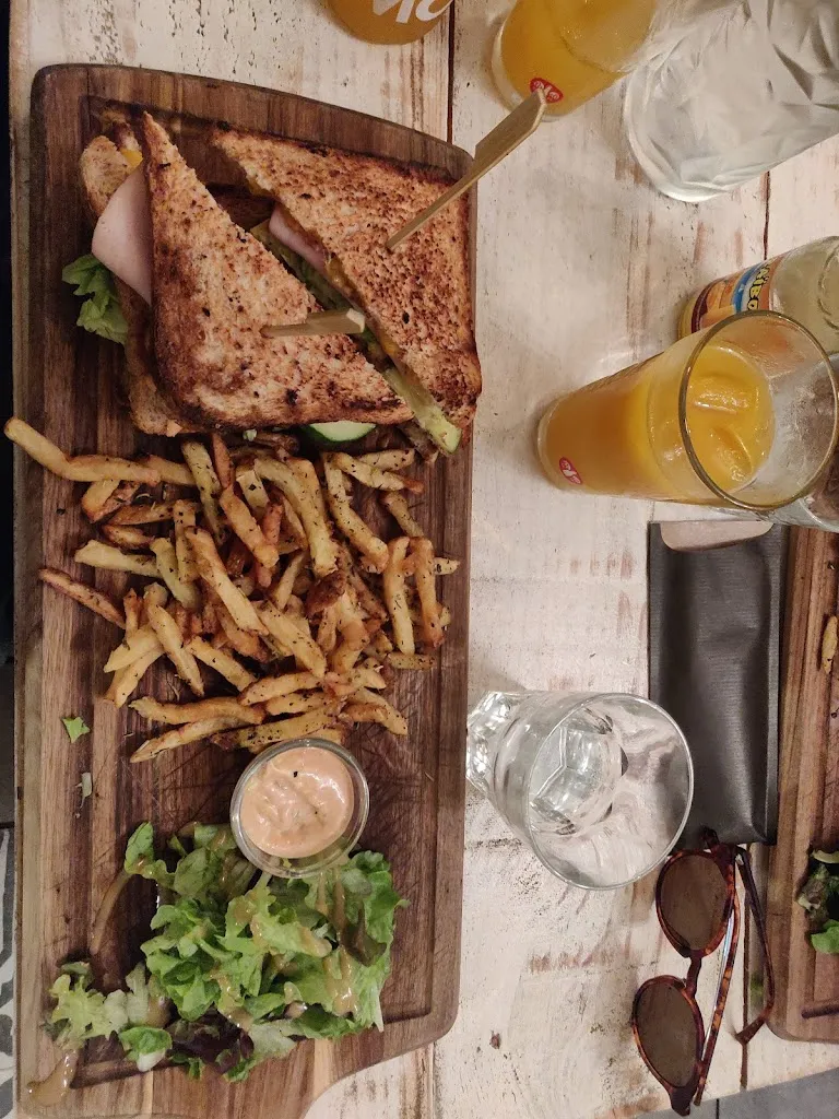 Menu_Fonky Shelter_Lacanau_image_9