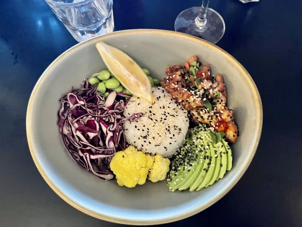 Tom_Fonky Shelter_Lacanau_review