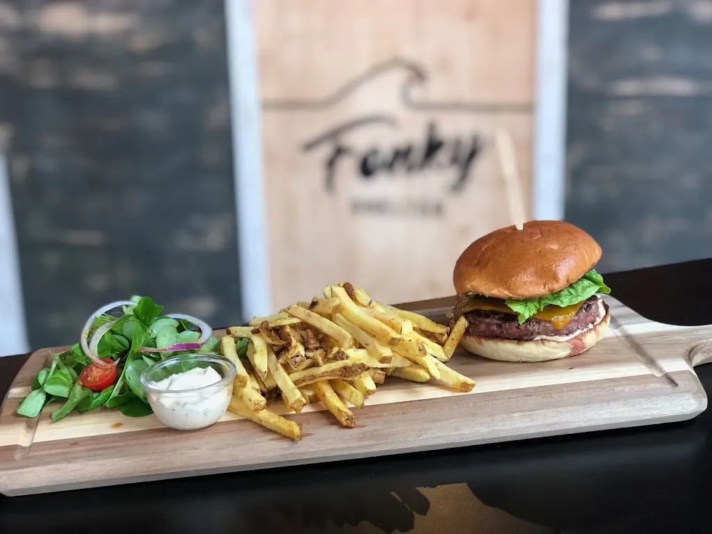 Fonky Shelter_Lacanau_slider_image_3