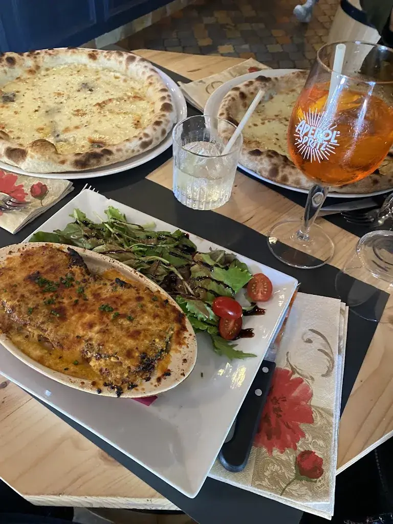 Madalena P_Le Pink Amore_Lacanau_review