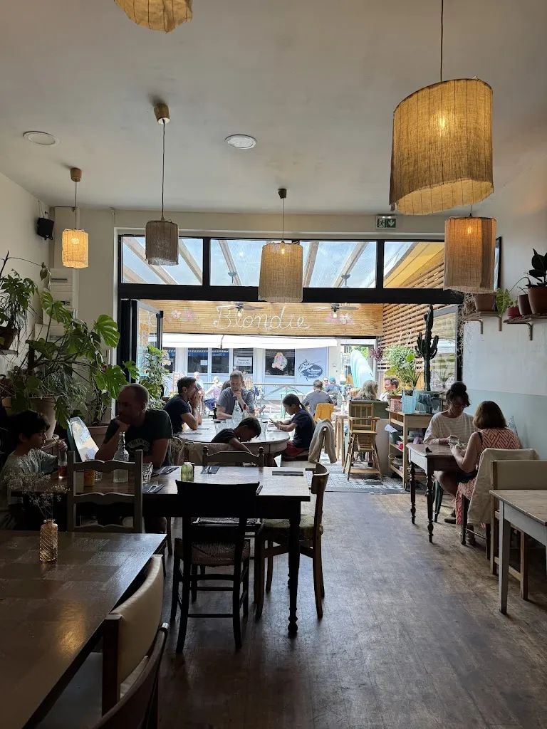 Blondie et compagnie_Lacanau_slider_image_2