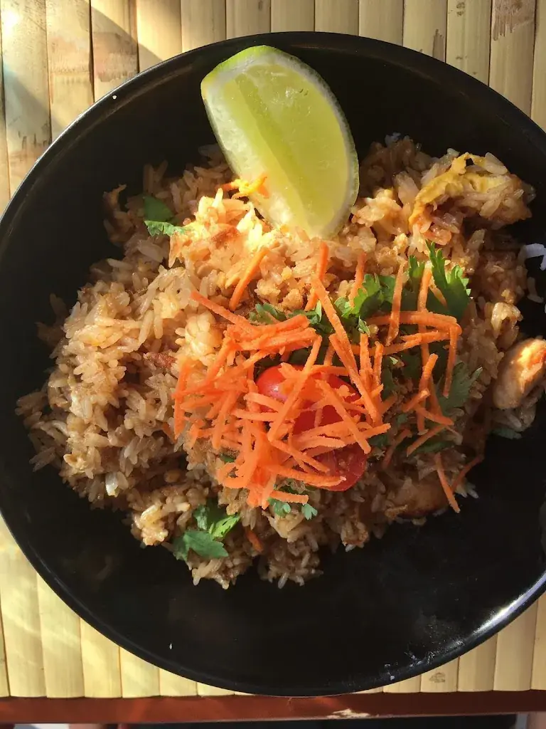 Alex Ngi_Lotus Café Zen_Lacanau_review