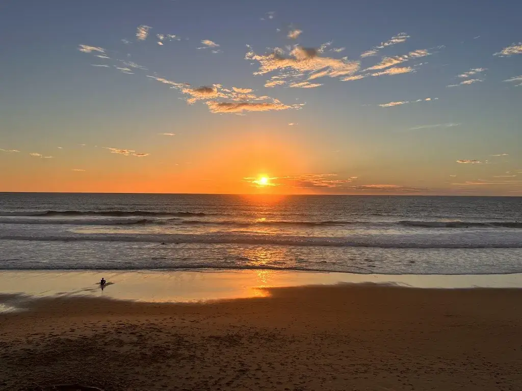 malik baudry_The Beach House_Lacanau_review