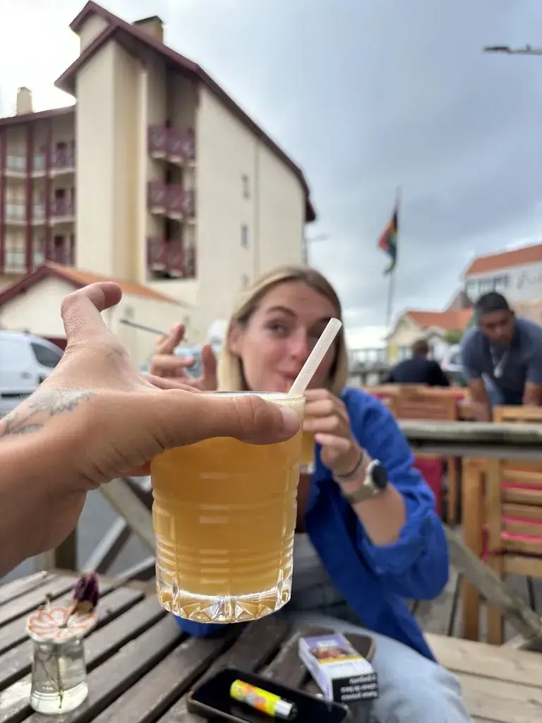 Le Bavard_Lacanau_slider_image_3