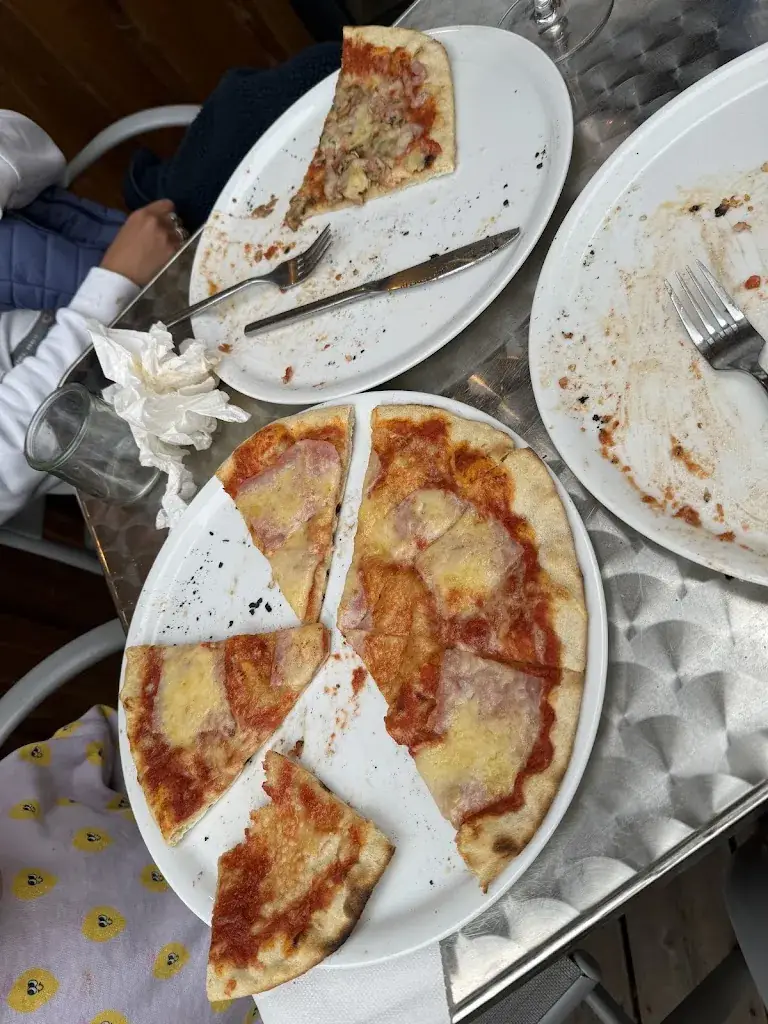 La Cabane à Mule restaurant in Lacanau