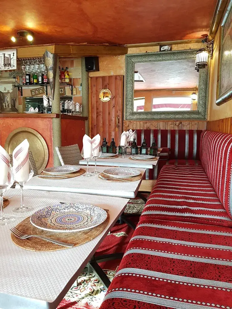 Helen O'Brien_Riad Marrakech_Lacanau_review