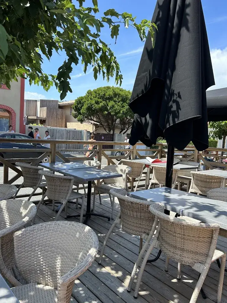 Riad Marrakech restaurant in Lacanau