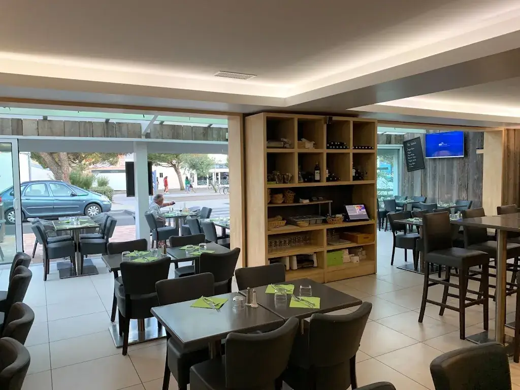 Bar - Restaurant L'Équipage restaurant in Lacanau