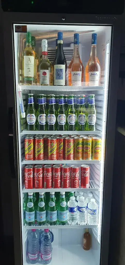 Casa pinsa di Poli restaurant in Lamothe-Montravel