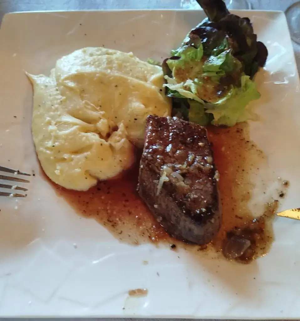 Marie françoise Burbaud_Le Buron Des Estives_Allanche_review