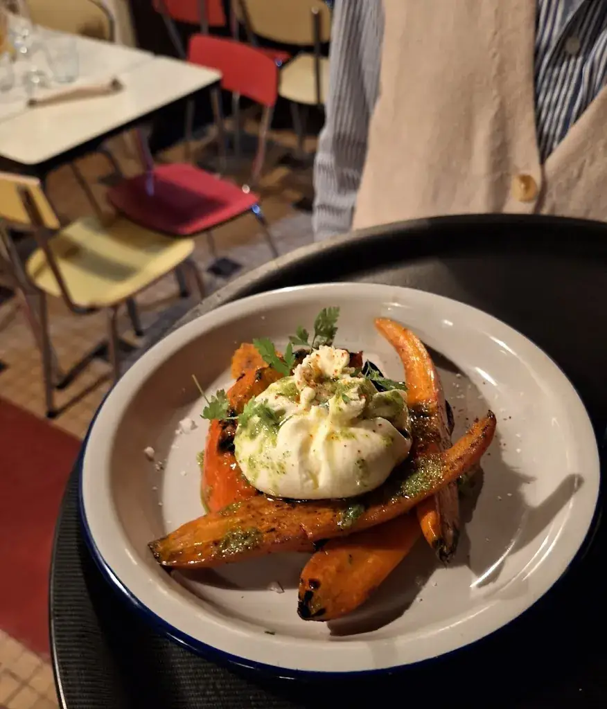 Le Grand Soir_Langoiran_slider_image_2