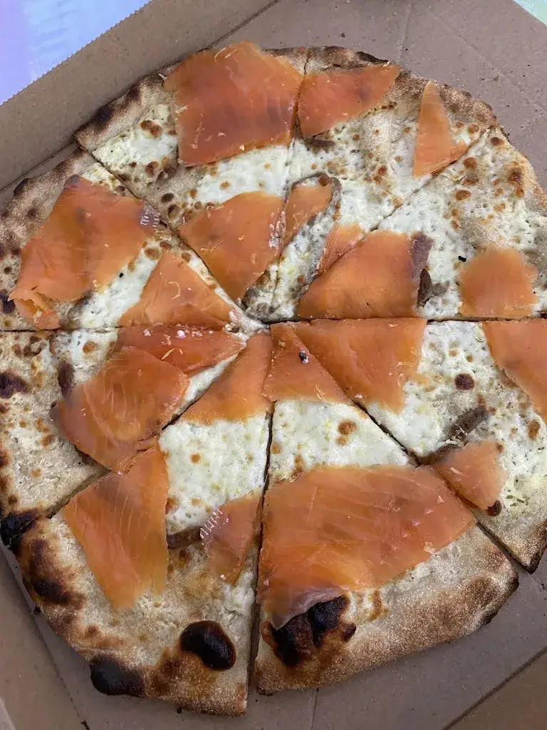 Matthieu Thireau_FATTORIA Maloubier Pizzeria_Lanouaille_review