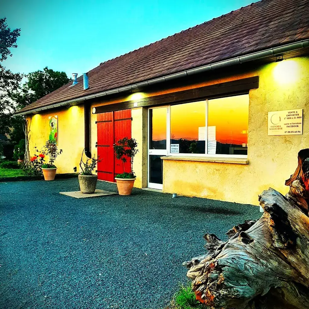 FATTORIA Maloubier Pizzeria_Lanouaille_slider_image_3