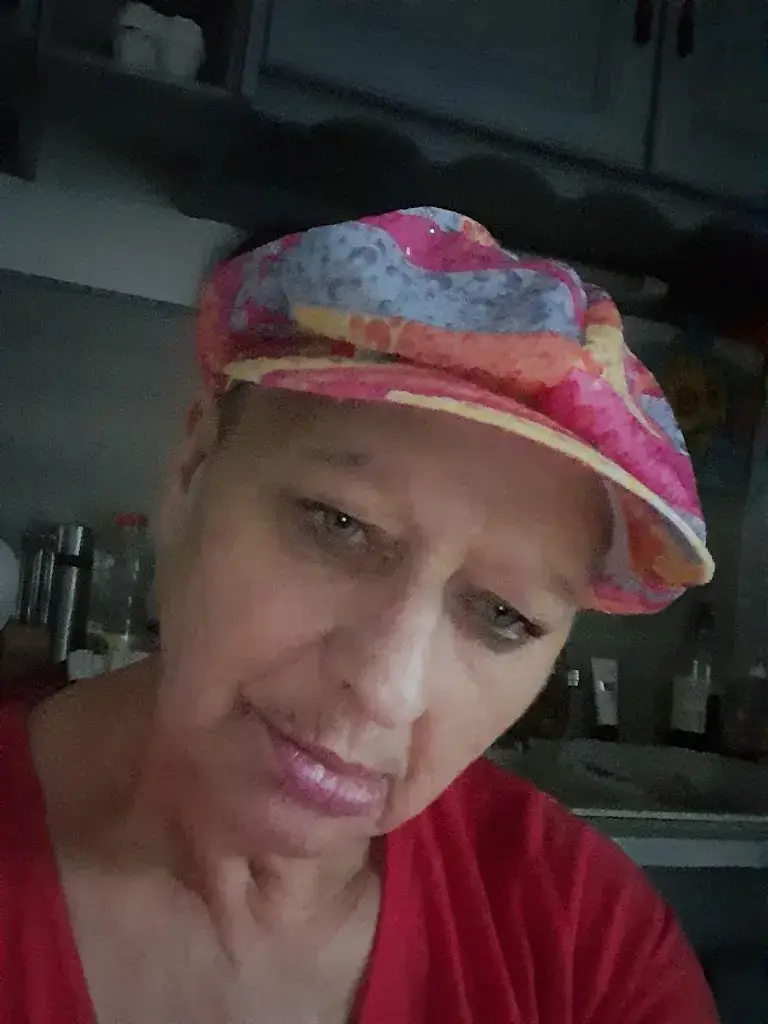 Annie Stern_Café des Sports_Lanouaille_review