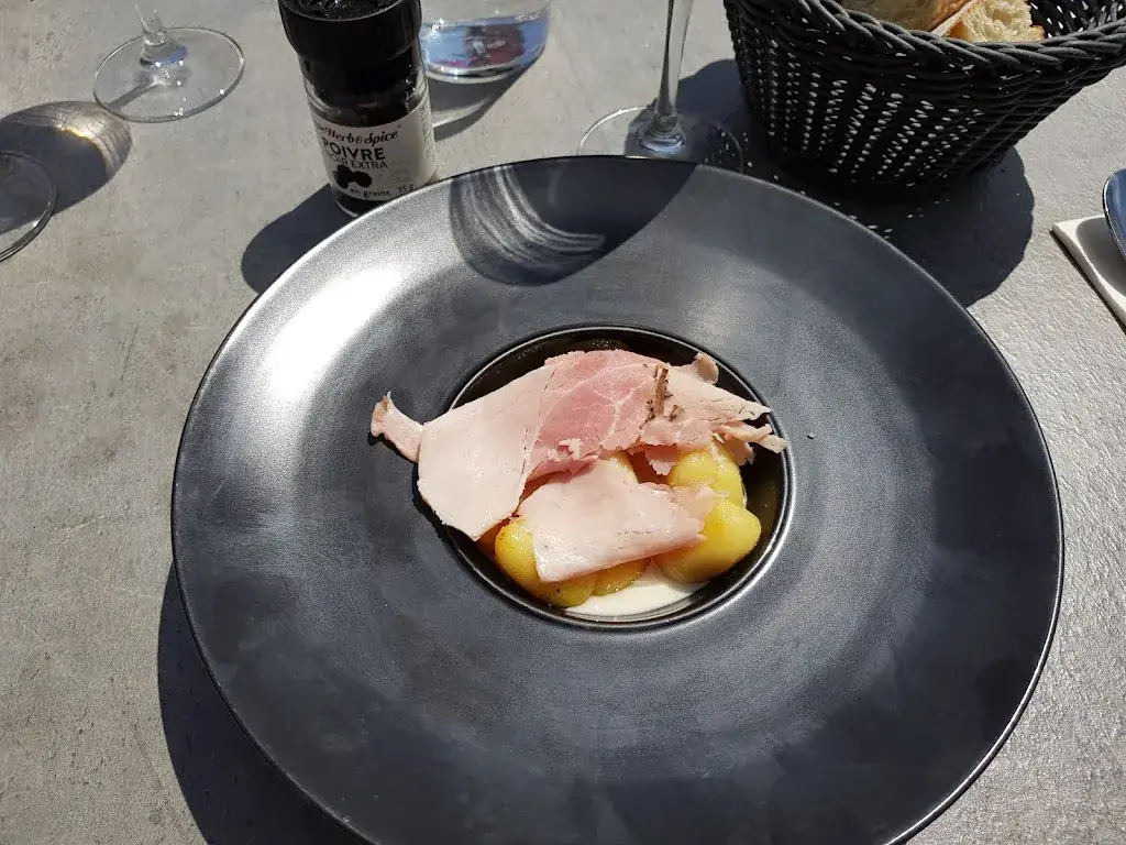 Bradley Allen_Restaurant Le F des Fontaines_Lanton_recensione