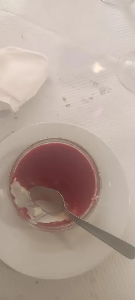 L'alliance de mallory Élevage_Café Restaurant de la Paix_Laplume_review