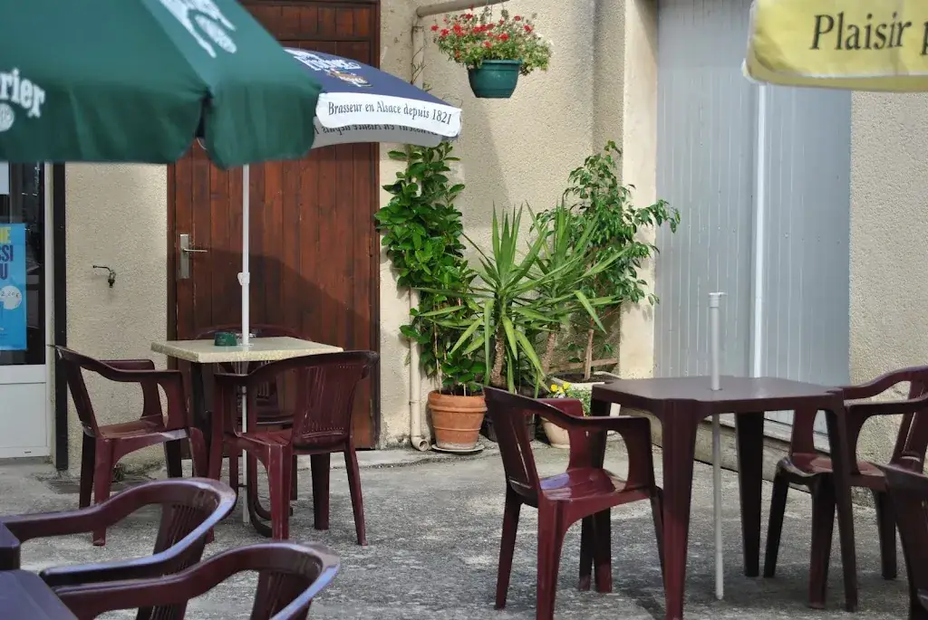 Café Restaurant de la Paix_Laplume_slider_image_1